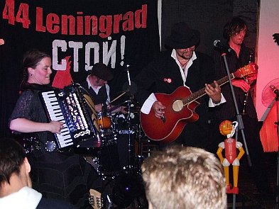 44leningrad_04